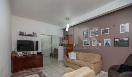 Apartamento Garden de 3 quartos com 2 vagas à venda no bairro São Sebastião em Porto Alegre