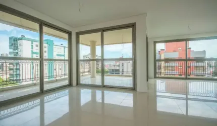Apartamento 2 dormitórios com 2 vagas à venda no bairro Três Figueiras em Porto Alegre próximo do Colégio Anchieta