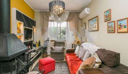 Apartamento de 2 quartos à venda no bairro Mont Serrat em Porto Alegre