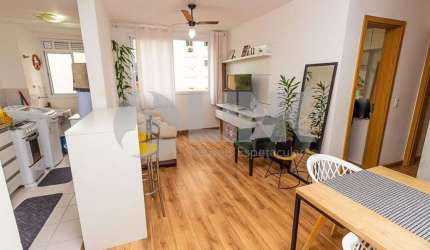 Apartamento de 2 quartos com 1 vaga à venda no bairro Jardim Carvalho em Porto Alegre