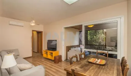 Apartamento de 3 quartos com 1 vaga à venda no bairro Passo da Areia em Porto Alegre