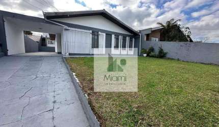 Casa com 5 dormitórios à venda, 200 m² por R$ 828.000,00 - Uberaba - Curitiba/PR