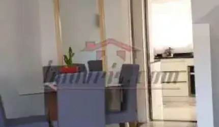 Casa em condomínio fechado com 2 quartos à venda na Rua Oswaldo Lussac, 435, Taquara, Rio de Janeiro, 67 m2 por R$ 290.000