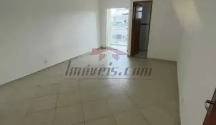 Casa em condomínio fechado com 2 quartos à venda na Rua Caçu, 150, Taquara, Rio de Janeiro, 120 m2 por R$ 365.000