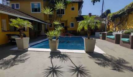 Casa com 3 quartos à venda na Rua Professor Manuel Lima, 25, Freguesia (Jacarepaguá), Rio de Janeiro, 236 m2 por R$ 1.090.000