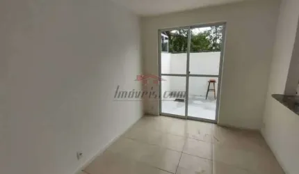 Casa em condomínio fechado com 3 quartos à venda na Estrada dos Bandeirantes, 21189, Vargem Pequena, Rio de Janeiro, 102 m2 por R$ 459.990