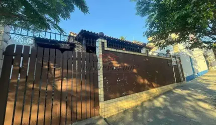 Casa com 4 quartos à venda na Rua Livio Barreto, 72, Tanque, Rio de Janeiro, 156 m2 por R$ 550.000