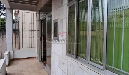 Casa com 2 quartos à venda na Rua Capitão Menezes, 500, Praça Seca, Rio de Janeiro, 201 m2 por R$ 350.000