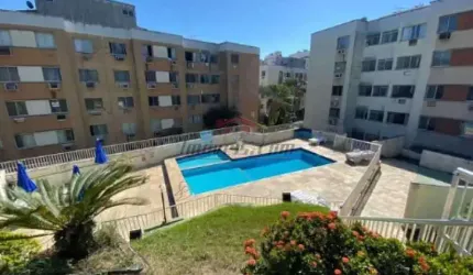 Apartamento com 3 quartos à venda na Estrada Pau-ferro, 204, Pechincha, Rio de Janeiro, 70 m2 por R$ 230.000