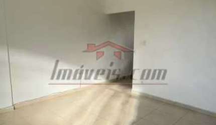 Apartamento com 4 quartos à venda na Estrada dos Três Rios, 1466, Freguesia (Jacarepaguá), Rio de Janeiro, 71 m2 por R$ 275.000