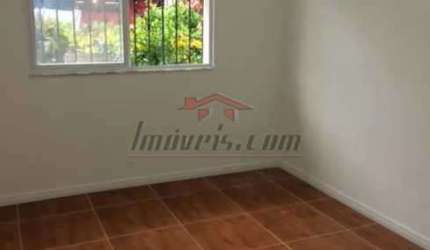 Apartamento com 2 quartos à venda na Rua das Rosas, 51, Vila Valqueire, Rio de Janeiro, 58 m2 por R$ 275.000