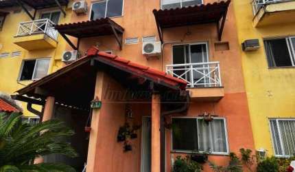Casa em condomínio fechado com 4 quartos à venda na Rua Doutor Bernardino, 559, Praça Seca, Rio de Janeiro, 106 m2 por R$ 280.000