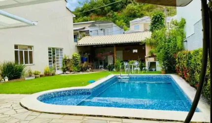 Casa em condomínio fechado com 6 quartos à venda na Estrada Capenha, 907, Pechincha, Rio de Janeiro, 370 m2 por R$ 1.900.000