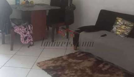 Apartamento com 1 quarto à venda na Rua Barão, 26, Praça Seca, Rio de Janeiro, 45 m2 por R$ 90.000