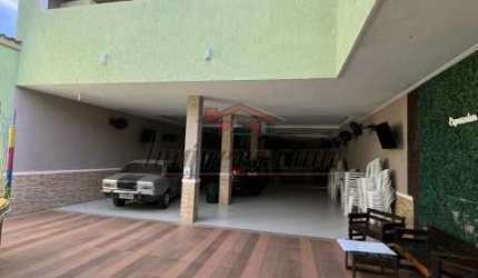 Barracão / Galpão / Depósito à venda na Estrada Curumau, 371, Taquara, Rio de Janeiro, 650 m2 por R$ 980.000