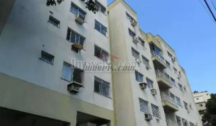Apartamento com 2 quartos à venda na Rua Maricá, 400, Campinho, Rio de Janeiro, 62 m2 por R$ 160.000