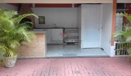Casa em condomínio fechado com 2 quartos à venda na Rua Maranga, 303, Praça Seca, Rio de Janeiro, 72 m2 por R$ 200.000