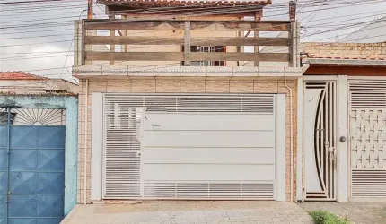 Casa com 3 quartos, 231m², à venda em São Paulo, Vila Carmosina