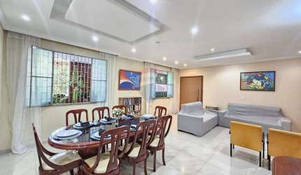Localizada no Bairro Vieira Alves 'Casa duplex '