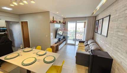Apartamento com 3 quartos no condomínio Liberty, parque das laranjeiras, semi mobiliado