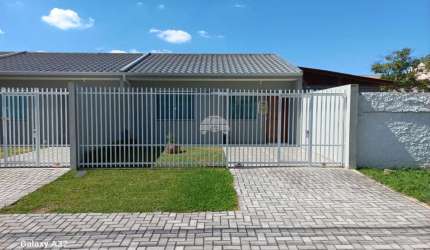Casa com 2 quartos para alugar na Rua Deputado Arnaldo Faivro Busato, 903, Afonso Pena, São José dos Pinhais, 50 m2 por R$ 2.300