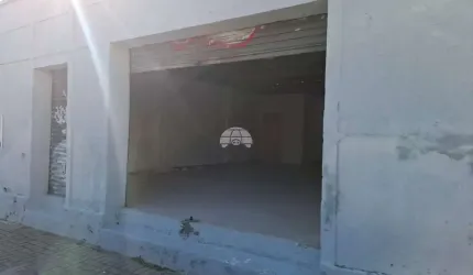 Ponto comercial para alugar na Rua Quinze de Novembro, 1027, Centro, São José dos Pinhais, 57 m2 por R$ 3.300
