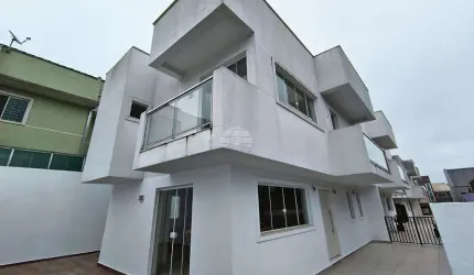 Casa com 2 quartos para alugar na Rua Ângelo Greca, 512, Atuba, Curitiba, 248 m2 por R$ 6.000