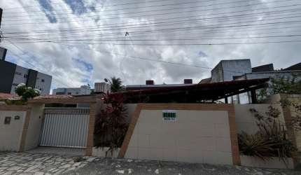 Terreno Grande e Nascente Ideal para Empreendimentos Imobiliários