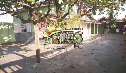 CASA TÉRREA À VENDA EM MONGAGUA COM  2 QUARTOS 6 VAGAS 312m²