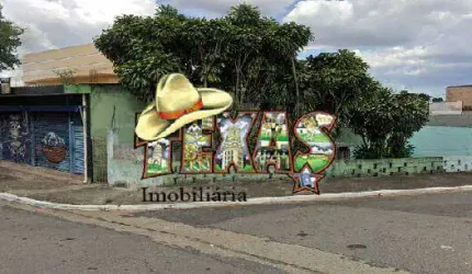 SOBRADO À VENDA COM 3 CASAS E GARAGEM