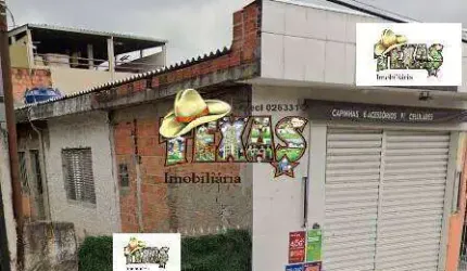CASA COM SALÃO