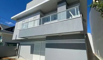 Casa em Meia Praia  -  Navegantes