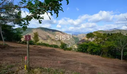 Terreno em condomínio fechado à venda na Rodovia BR-040, lote 05 se, Araras, Petrópolis por R$ 1.350.000
