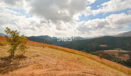 Terreno em condomínio fechado à venda na Rodovia BR-040, Araras, Petrópolis por R$ 1.350.000