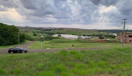 Chácara com 1 dormitório à venda, 2487 m² por R$ 650.000,00 - Rodovia - Sertanópolis/PR