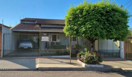 Casa com 3 dormitórios à venda, 215 m² por R$ 590.000,00 - Leonor - Londrina/PR