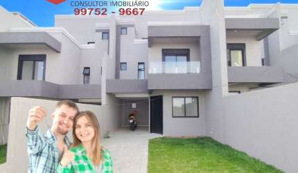 Sobrado Triplex  dentro do Condomínio c/132m² - c/ 02 Garagens  - 03 Qtos sendo 01 Suíte   - Terraço Gourmet Coberto c/ Churrasqueira - Uberaba - Curitiba