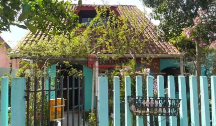 Casa com 3 quartos à venda na Travessa Cuba, 119, Nações, Fazenda Rio Grande por R$ 395.000