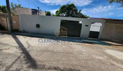 Casa para Venda em Caldas Novas, Popular, 3 dormitórios, 2 banheiros