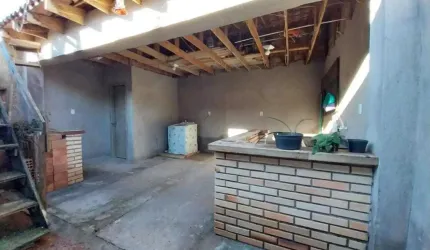 Casa à venda na Rua Vandeni José Veronez, 44, Fortuna, Sapucaia do Sul, 70 m2 por R$ 220.000
