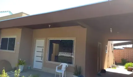 Casa c/ anexo