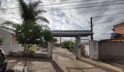 Casa com 2 quartos à venda no Canudos, Novo Hamburgo , 90 m2 por R$ 202.000