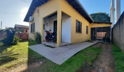 Casa com 3 quartos à venda na Rua Pinto Bandeira, 325, Três Portos, Esteio, 110 m2 por R$ 280.000