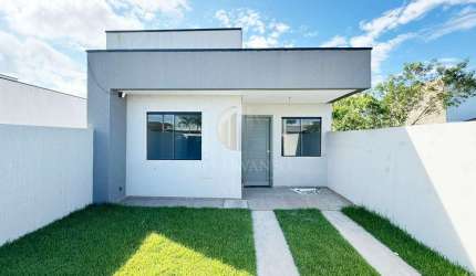 Casa em Piçarras - Guaratuba, PR
