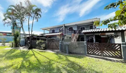 Sobrado  em Cohapar - Guaratuba, PR