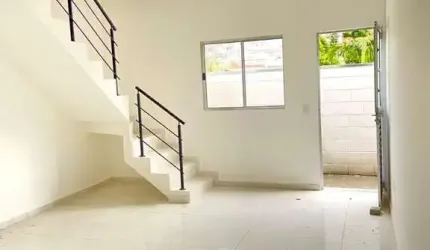 Sobrado com 2 dormitórios à venda, 57 m² por R$ 235.000,00 - Vila São Paulo - Mogi das Cruzes/SP