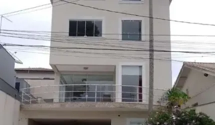 Sobrado com 4 dormitórios à venda, 380 m² por R$ 1.200.000 - Vila Pedroso - Arujá/SP