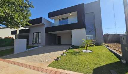 Casa em Condomínio com 3 dormitórios sendo 1 suíte, 187 m² - venda por R$ 1.450.000 - Jardim Mon