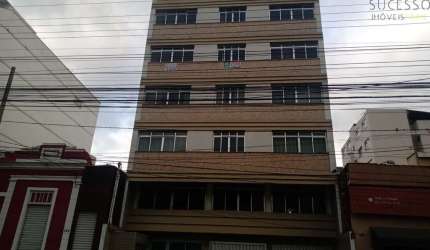 Apartamento a venda no Centro