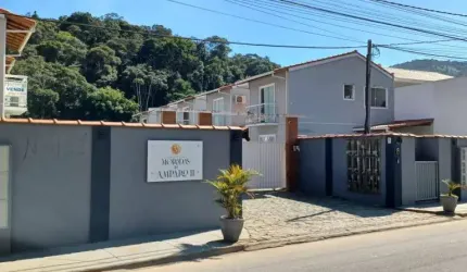 Excelente Oportunidade em Amparo – Casa Duplex Nova!